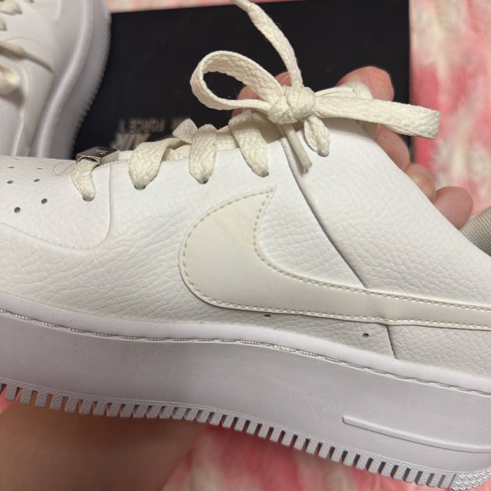 Nike Air Force 1 '07 Women's Shoes - Picture 8 of 12